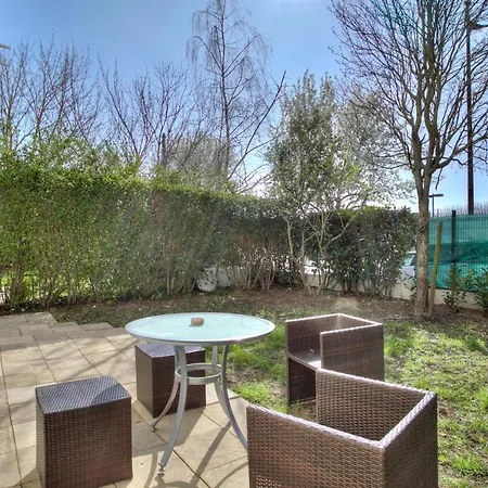 Apartment Grand Studio Avec Jardin Et Parking - Paris Orly *
